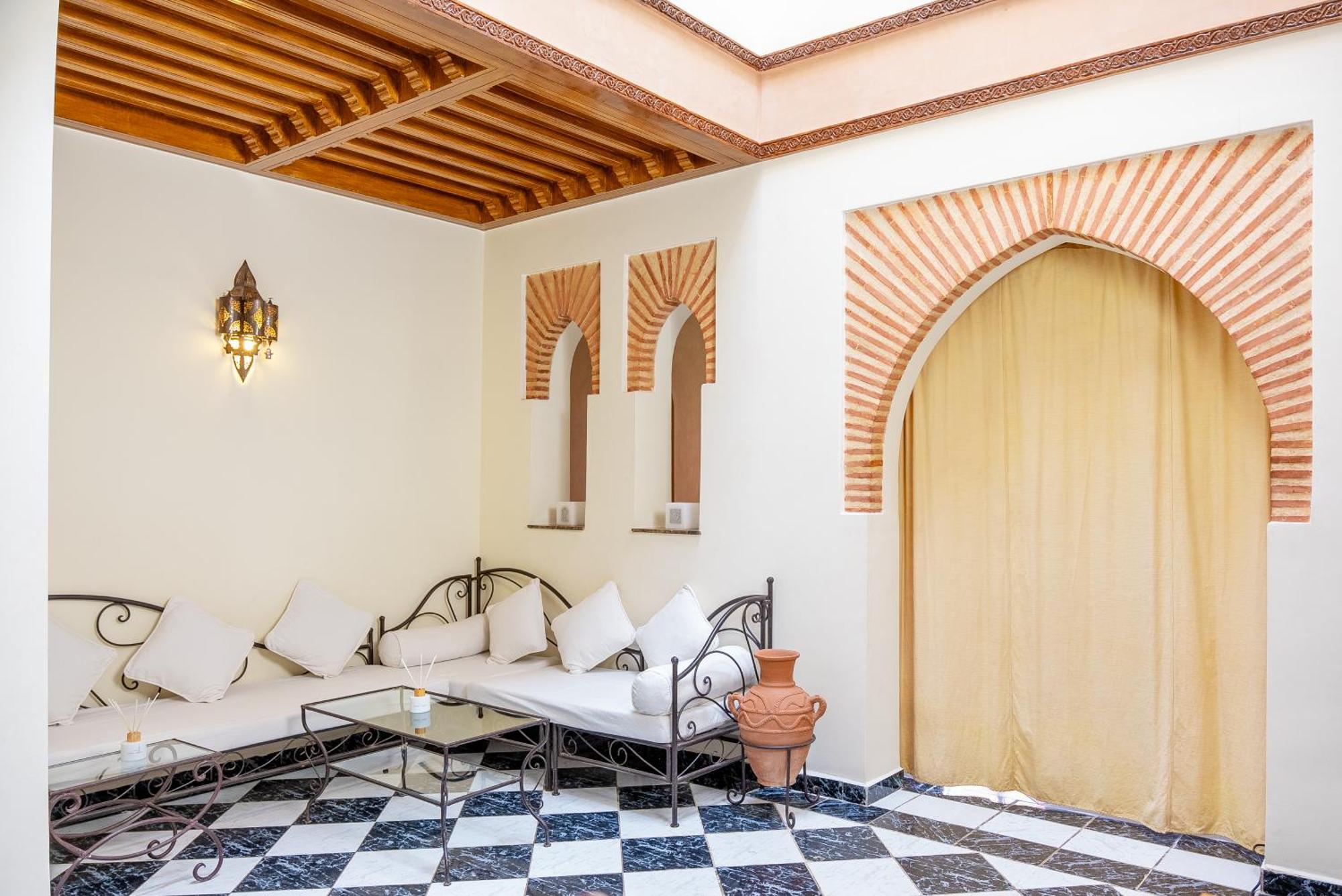 מרקש Riad The Moroccans Pool And Terrace מראה חיצוני תמונה